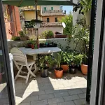 La Rondine بيزارو