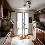 La Rondine شقة